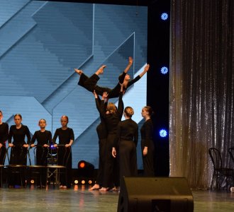 «Новый день» из Оленегорска отметили на фестивале «Танцевальный контакт»
