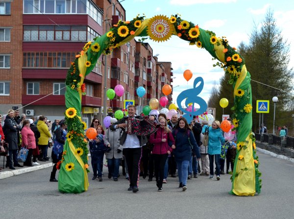 "Ворота солнца" в Оленегорске