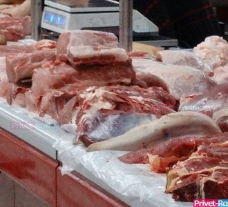 В Оленегорске торговали мясом сомнительного качества