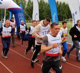 Накануне Дня металлурга в Оленегорске традиционно состоялся легкоатлетический забег