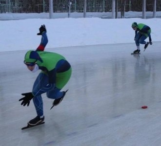 В Оленегорске провели первенство Мурманской области по конькобежному спорту